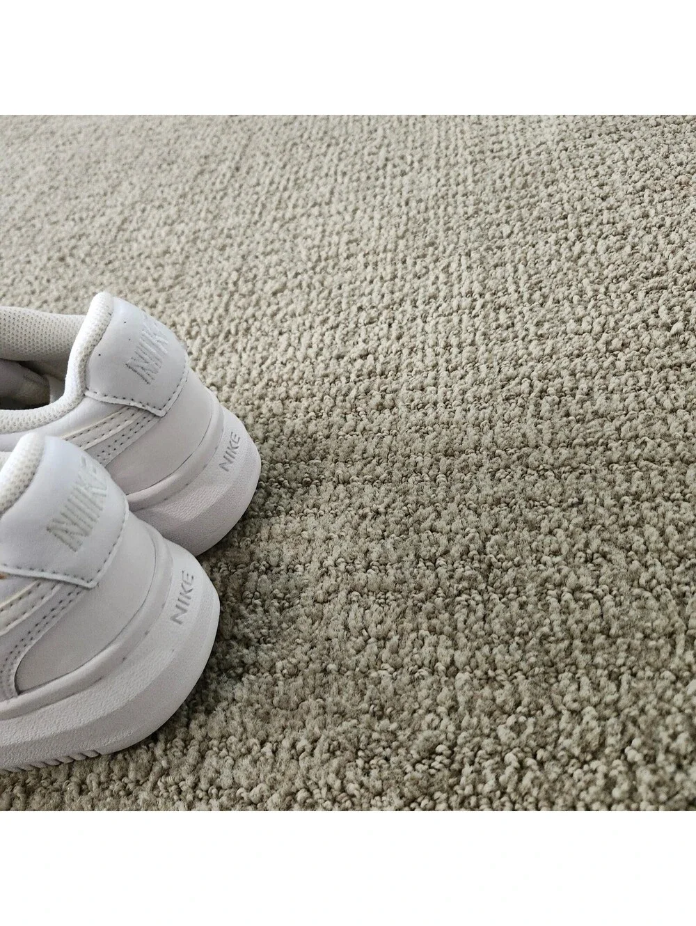 Nike Court Vision White Sneakers Size 7.5 Lace Up